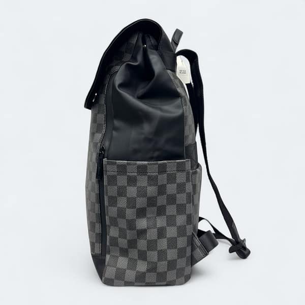 IMG_2645.HEIC IMG_2645.HEIC