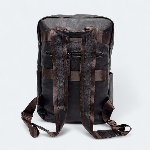 IMG_2683.HEIC IMG_2683.HEIC