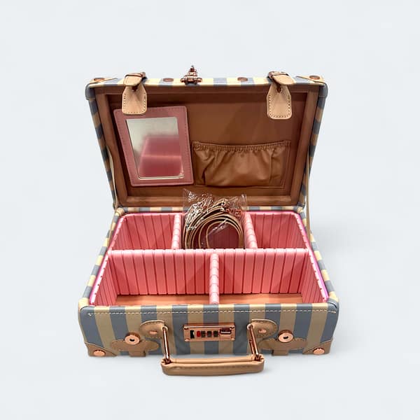 1761915216878 1761915216878