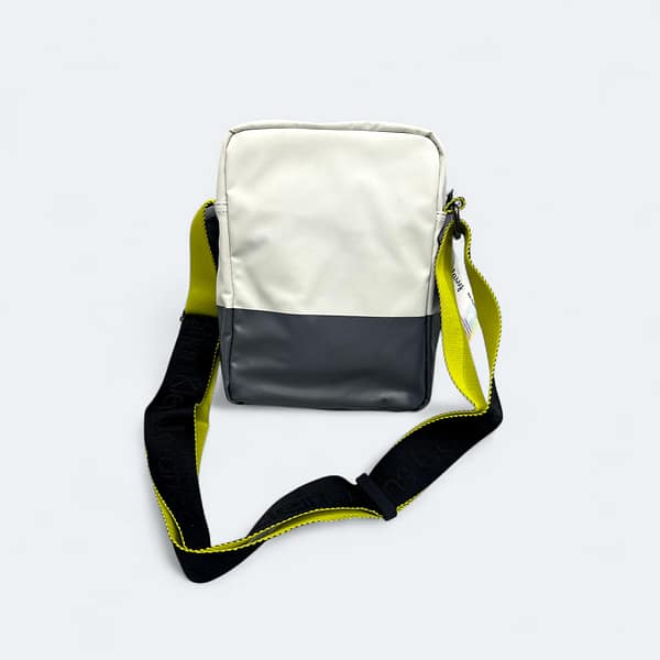 1761918096463 1761918096463