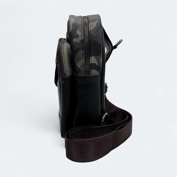 1761918096714 1761918096714