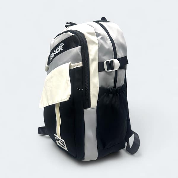 IMG_9787.HEIC IMG_9787.HEIC